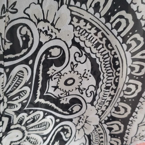 New Directions Boho Cold Shoulder Ditsy Floral Slipon Dress S Very Sheer… - Picture 11 of 17